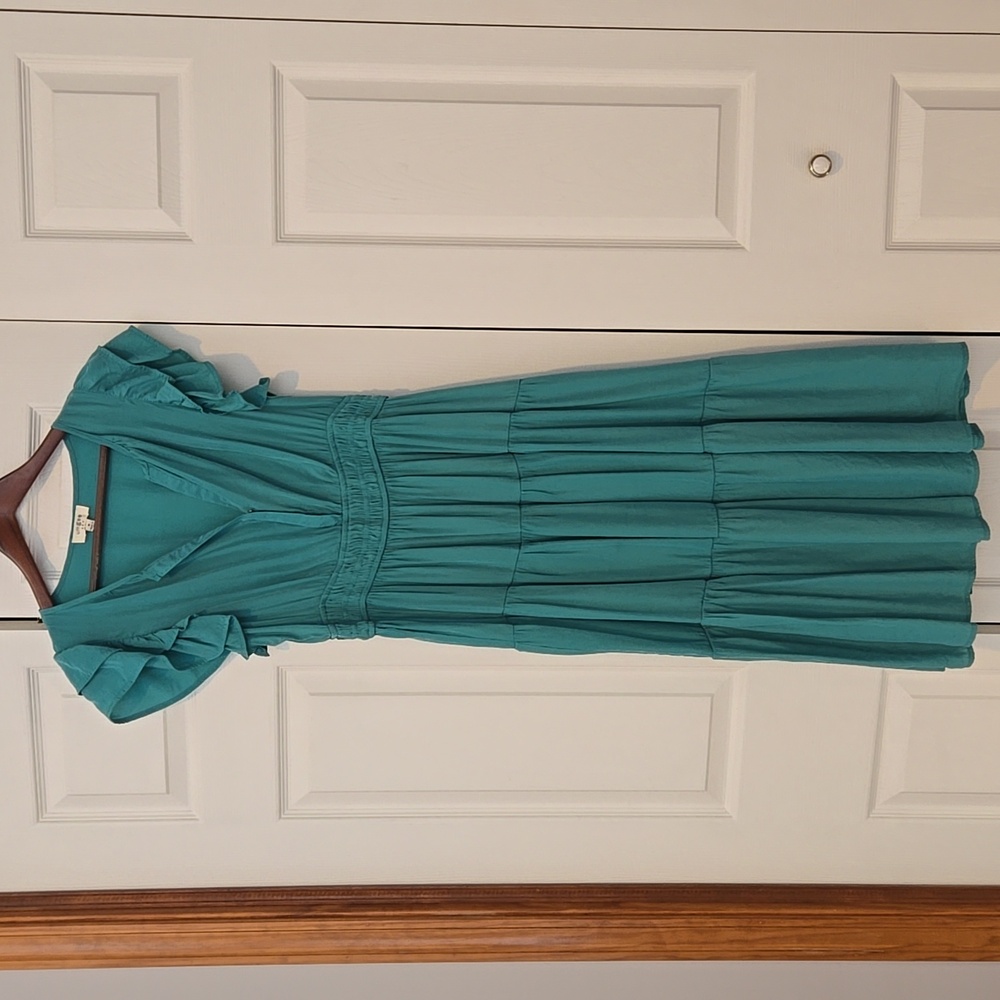 Green Midi Dress Size M